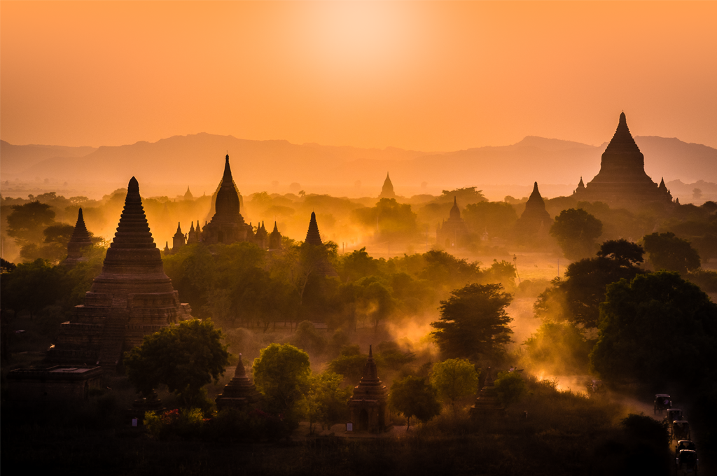 Thủ tục tại cửa khẩu – Đi ô tô sang Lào